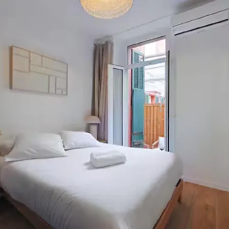 Elegance & Confort Au Coeur Du Vieux 아파트 니스