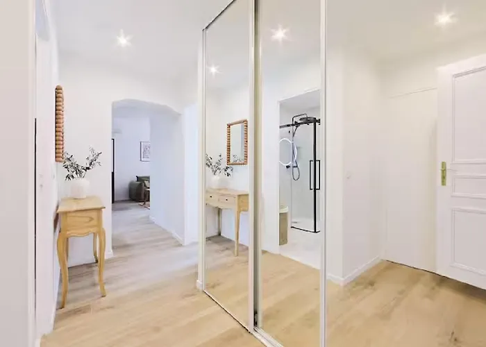 Lägenhet Elegance & Confort Au Coeur Du Vieux