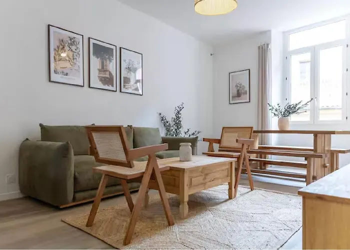 Elegance & Confort Au Coeur Du Vieux Lägenhet *